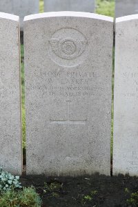 Lijssenthoek Military Cemetery - Laskey, W