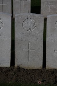 Lijssenthoek Military Cemetery - Last, Norman John