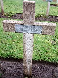Lijssenthoek Military Cemetery - Laurent, Louis