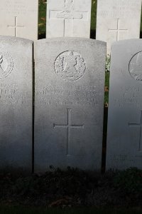 Lijssenthoek Military Cemetery - Lawrence, William