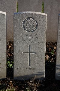 Lijssenthoek Military Cemetery - Lawson, Ralph