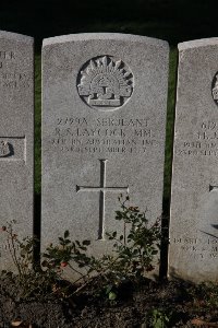 Lijssenthoek Military Cemetery - Laycock, Raymond Stanley