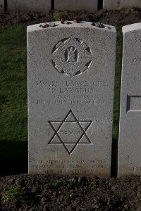 Lijssenthoek Military Cemetery - Lazarus, Harry
