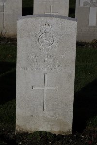 Lijssenthoek Military Cemetery - Leach, Herbert