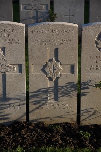 Lijssenthoek Military Cemetery - Lee, F