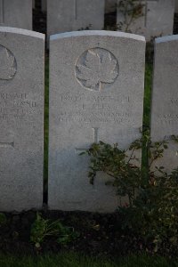 Lijssenthoek Military Cemetery - Lees, Edward