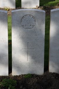 Lijssenthoek Military Cemetery - Leeson, Claude Albert