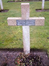 Lijssenthoek Military Cemetery - Legrand, Victor