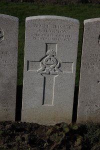 Lijssenthoek Military Cemetery - Leighton, J