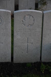 Lijssenthoek Military Cemetery - Lennie, Lewis Fredrick