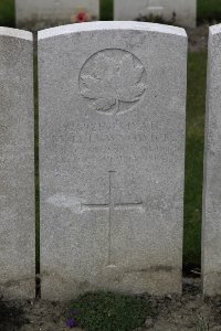 Lijssenthoek Military Cemetery - Letvwnowick, Mike