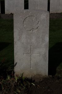 Lijssenthoek Military Cemetery - Lightbody, Cluny James
