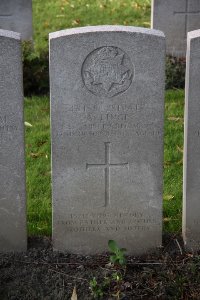 Lijssenthoek Military Cemetery - Linge, A