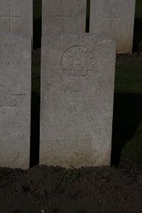 Lijssenthoek Military Cemetery - Linnett, Albert Edward