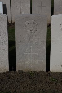 Lijssenthoek Military Cemetery - Lipman, W R