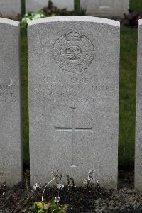 Lijssenthoek Military Cemetery - Lister, Ernest Oswald