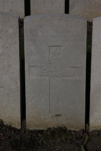 Lijssenthoek Military Cemetery - Littlewood, Harry Flavill