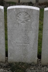 Lijssenthoek Military Cemetery - Lloyd, George Edward