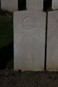 Lijssenthoek Military Cemetery - Lockwood, Leonard Allen