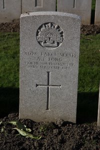 Lijssenthoek Military Cemetery - Long, Archie Franklin