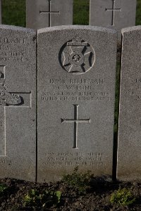 Lijssenthoek Military Cemetery - Long, Charles William