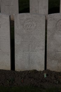Lijssenthoek Military Cemetery - Long, George Edward