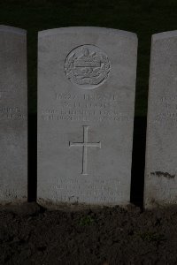 Lijssenthoek Military Cemetery - Loots, William Henry