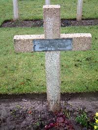 Lijssenthoek Military Cemetery - Loriot, Georges