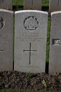 Lijssenthoek Military Cemetery - Lovell, Edward John
