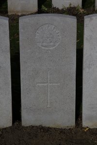 Lijssenthoek Military Cemetery - Lyons, James John