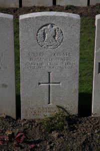 Lijssenthoek Military Cemetery - MacDonald, D