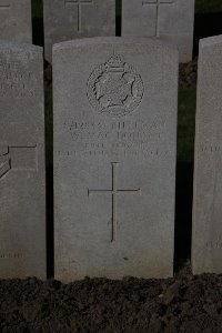 Lijssenthoek Military Cemetery - MacDonald, William