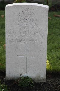 Lijssenthoek Military Cemetery - MacFarlane, Robert George