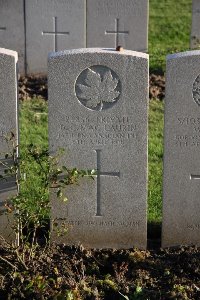 Lijssenthoek Military Cemetery - MacLaurin, D C