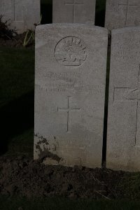Lijssenthoek Military Cemetery - MacK, William
