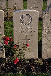 Lijssenthoek Military Cemetery - MacKay, J