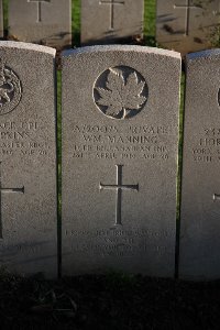 Lijssenthoek Military Cemetery - Manning, William