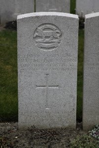 Lijssenthoek Military Cemetery - Manton, Herbert Cecil