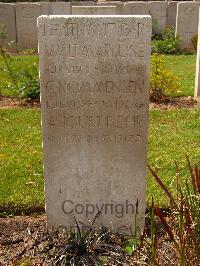 Lijssenthoek Military Cemetery - Markuse, Walter