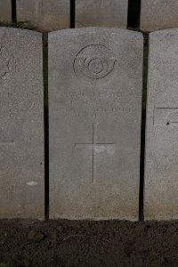 Lijssenthoek Military Cemetery - Marsden, Robert