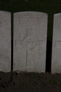 Lijssenthoek Military Cemetery - Marshall, James Arthur