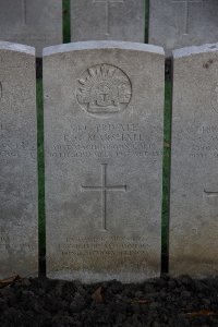 Lijssenthoek Military Cemetery - Marshall, Reginald George