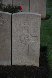 Lijssenthoek Military Cemetery - Martin, E