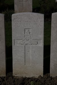 Lijssenthoek Military Cemetery - Martin, George Thomas