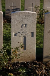 Lijssenthoek Military Cemetery - Mason, Ernest