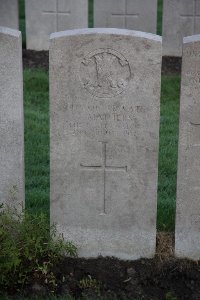 Lijssenthoek Military Cemetery - Mathers, J