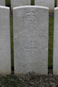 Lijssenthoek Military Cemetery - Matthews, A E