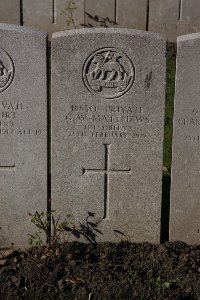 Lijssenthoek Military Cemetery - Matthews, G W