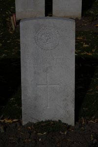 Lijssenthoek Military Cemetery - Mauchline, John