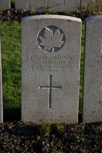Lijssenthoek Military Cemetery - Maughan, Percival George
